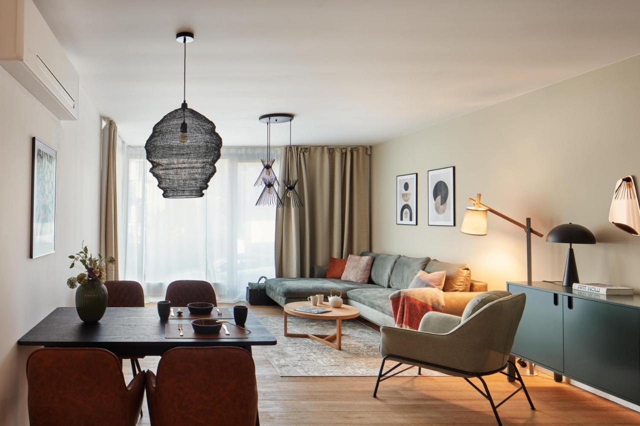 Prague Days - Stylish Apartments With Terrace - Parking - Quiet Area Экстерьер фото