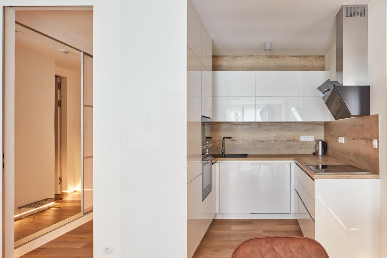 Prague Days - Stylish Apartments With Terrace - Parking - Quiet Area Экстерьер фото